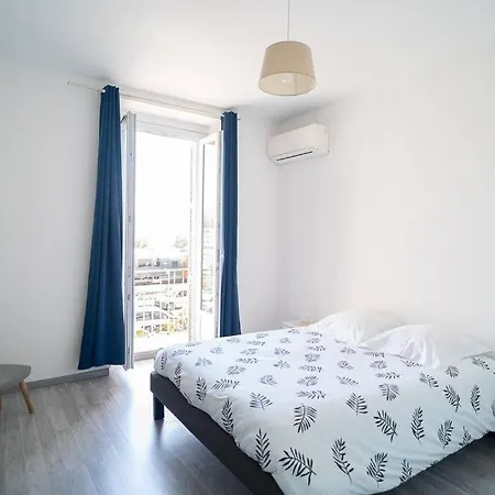 Apartment T4 Vue Mer Proche Gare Et Centre Ajaccio (Corsica)